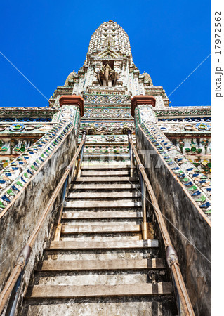 Wat Arun Temple Wat Arun Temple 17972562