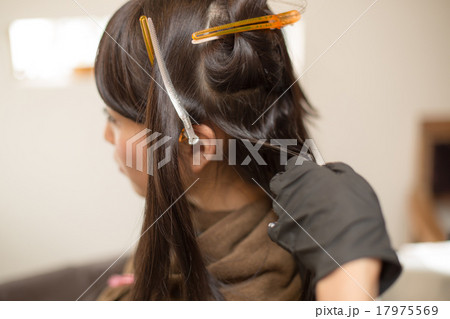 beauty parlor 17975569