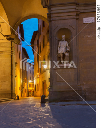 night street of Florence 17978963