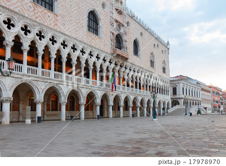 Palace of Doges, Venice, Italy 17978970