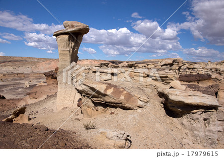 Valley of Dreams, New Mexico, USA 17979615