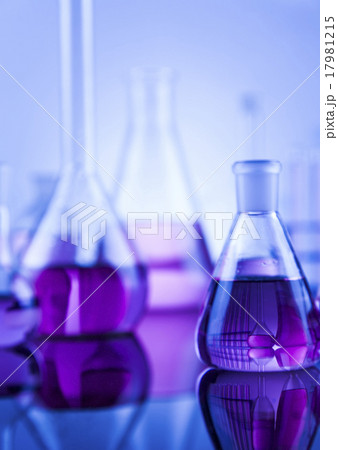 Chemistry science, Laboratory glassware background Chemistry science, Laboratory glassware background 17981215