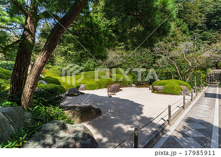 鎌倉 明月院 枯山水庭園 鎌倉 明月院 枯山水庭園 17985911