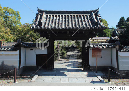 京都 養源院 山門 京都 養源院 山門 17994411
