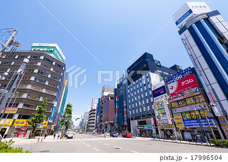 名古屋都市風景　金山駅前　街並み 17996504