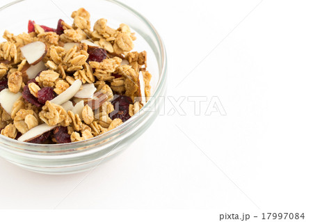 グラノーラ（アーモンドスライスとクランベリー入り） 17997084