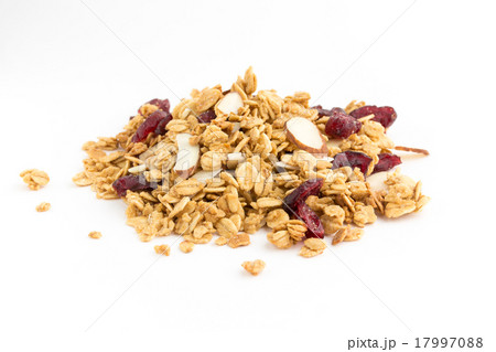 グラノーラ(アーモンドスライスとクランベリー入り) グラノーラ(アーモンドスライスとクランベリー入り) 17997088