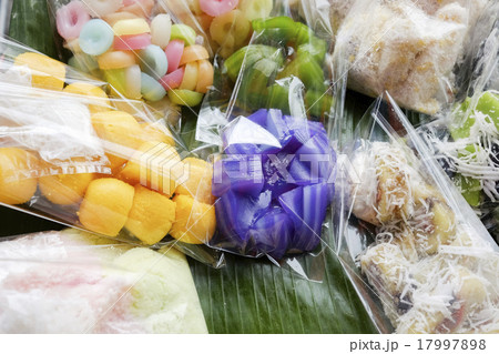 Thai dessert - many kind of Thai dessert 17997898