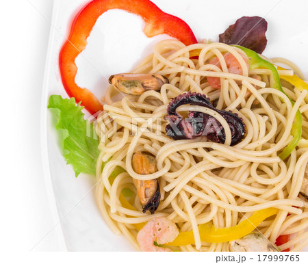 Tasty italian pasta with seafood as haute cuisine. 17999765