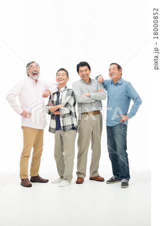 ミドル・シニアの男性 ミドル・シニアの男性 18000852