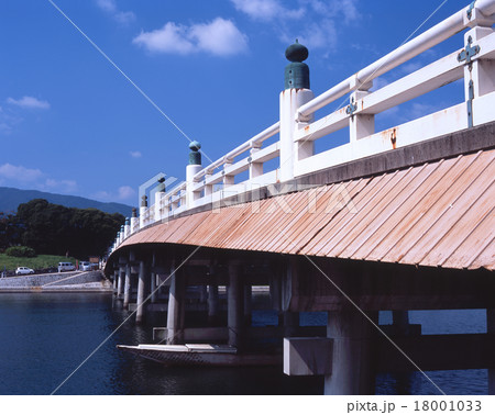 瀬田の唐橋 日本三古橋 日本三名橋 日本の道100選 滋賀県大津市瀬田の写真素材