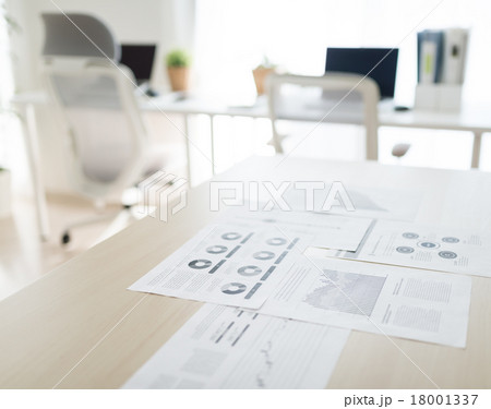 会議デスク 18001337