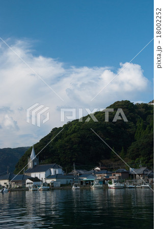 崎津天主堂と青空 18002252
