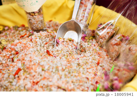 Pink Sea Salt - Fleur De Sel for selling. Provence, France 18005941