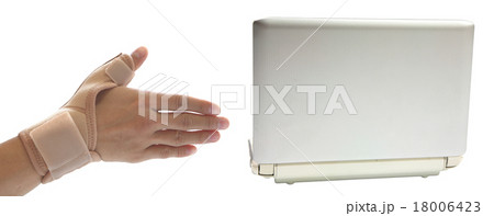 Painful wrist and thumb from working on computer 18006423