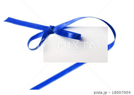 Blank gift tag tied with a bow blue satin ribbon 18007004