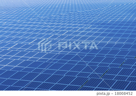 広大なソーラーパネル発電システム 広大なソーラーパネル発電システム 18008452