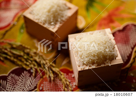 枡　米　稲穂　和イメージ 18010607