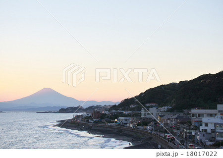 夕焼けの富士山 夕焼けの富士山 18017022