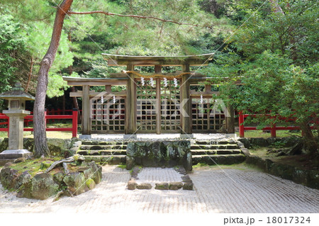 奈良 桧原神社 三つ鳥居 奈良 桧原神社 三つ鳥居 18017324