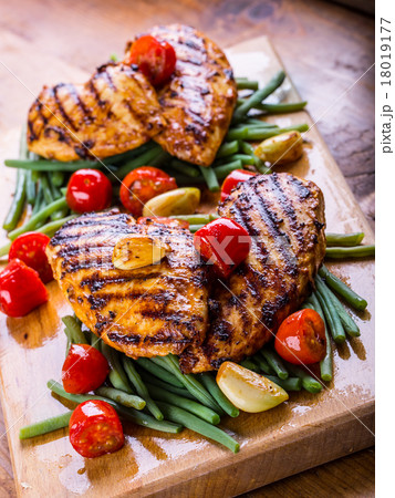 Grilled chicken breast in different variations Grilled chicken breast in different variations 18019177