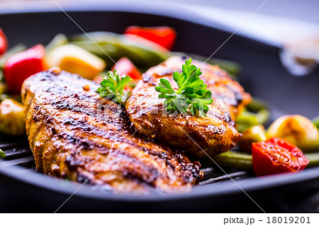 Grilled chicken breast in different variations Grilled chicken breast in different variations 18019201