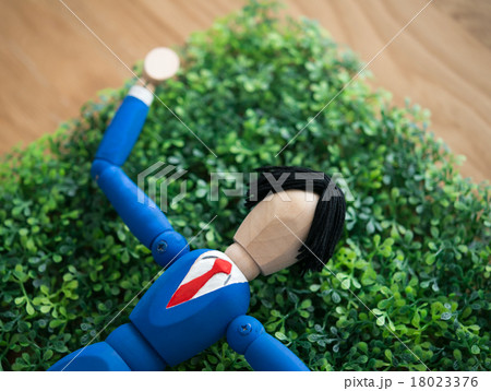 ビジネスマン 18023376