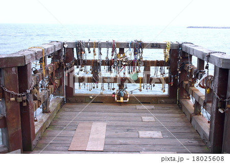 出雲崎「夕凪の橋」 出雲崎「夕凪の橋」 18025608