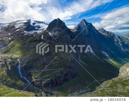 Trollstigen Trollstigen 18026058