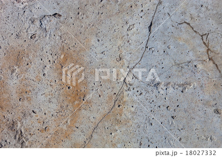 Concrete surface with rust Concrete surface with rust 18027332