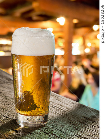 glass of beer in pub 18028206