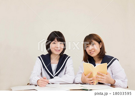 女子学生イメージ 女子学生イメージ 18033595