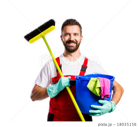 Young handsome cleaner 18035156