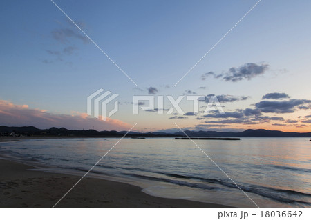 夕日が浦夕景 18036642