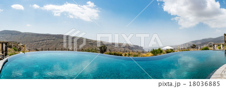 ジャバル・アフダールのリゾート(オマーン) 18036885