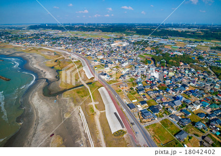 萩園海水浴場周辺を空撮 18042402