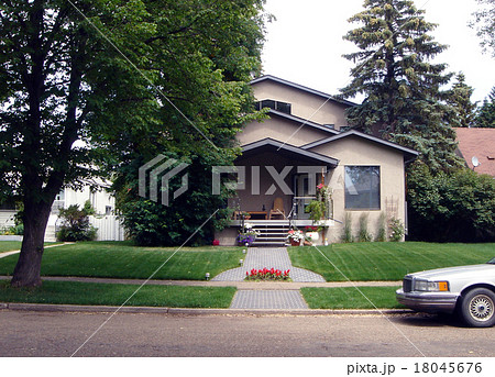 1戸建て住宅の外観写真 18045676