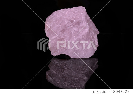 Rose Quartz 18047328
