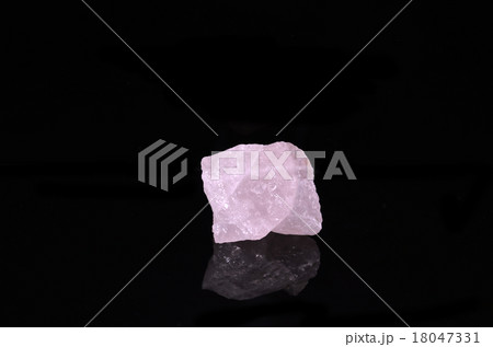Rose Quartz 18047331