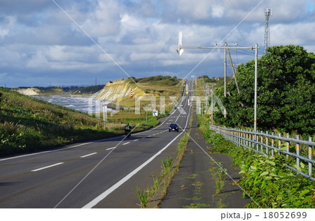 オロロンラインの坂道 18052699