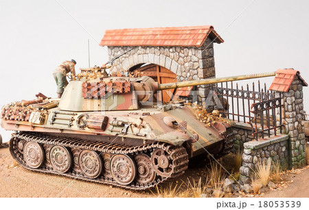 Miniature with german tank "Panther" Miniature with german tank "Panther" 18053539