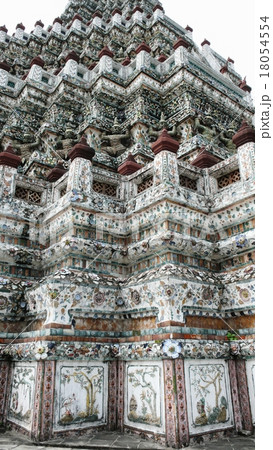 ワットアルン 18054554