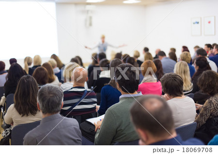 Audience in the lecture hall. 18069708