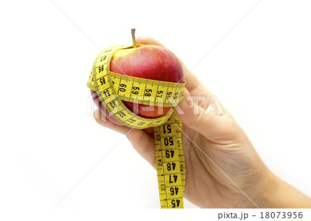apple on the white background  18073956