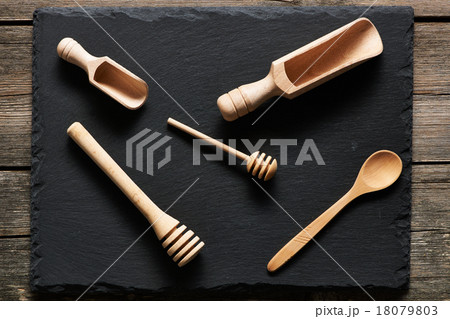 Wooden kitchen utensils Wooden kitchen utensils 18079803