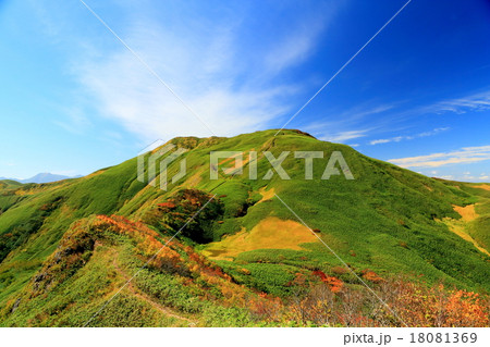 秋の上越国境・七ツ小屋山 秋の上越国境・七ツ小屋山 18081369