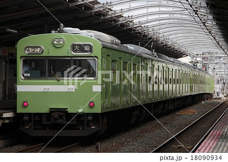 ［JR-Q］大和路線103系電車（8両編成：大阪環状線直通列車） 18090934