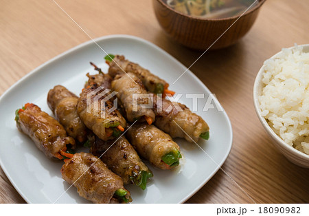 肉巻きのおかず 肉巻きのおかず 18090982