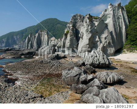 仏ヶ浦の奇岩群 18091297