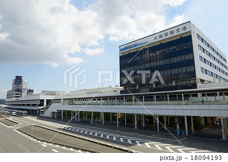 大阪国際空港 18094193